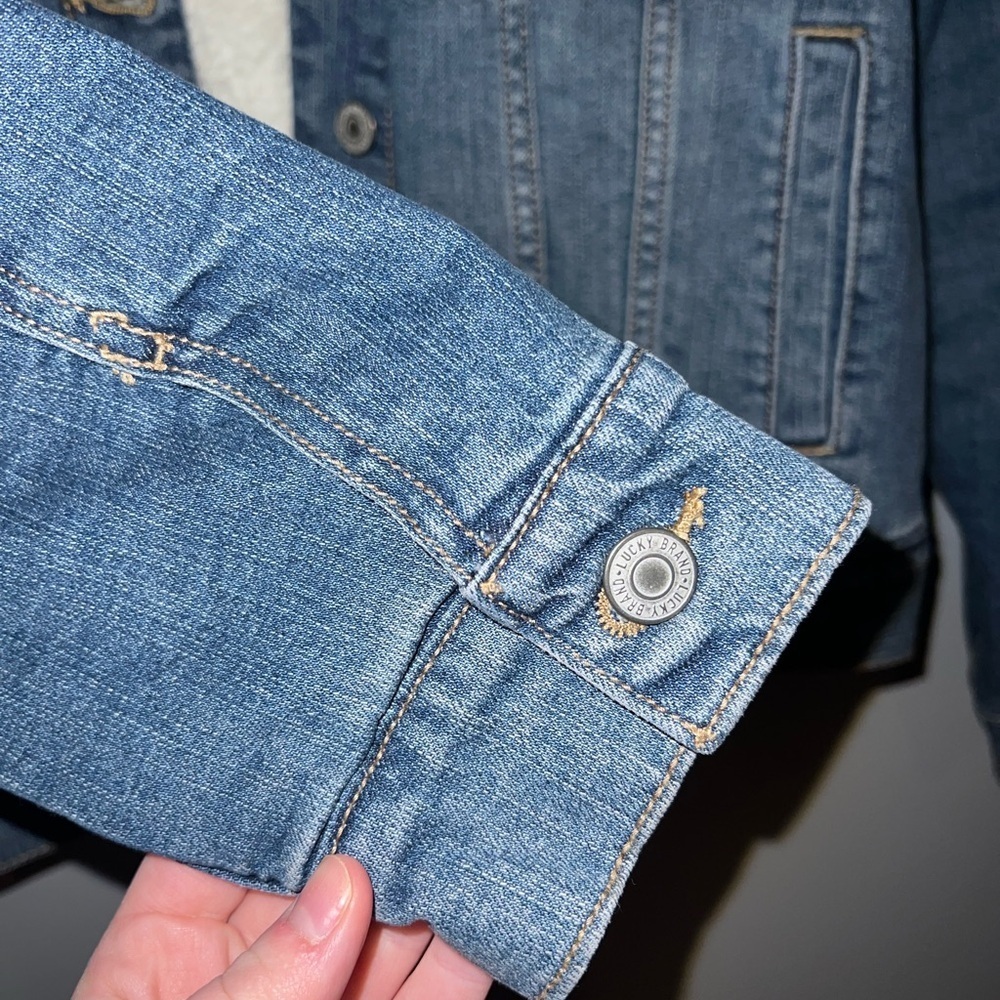 NWT Lucky Brand Fleece Lined Denim Jacket - Picture 6 of 8